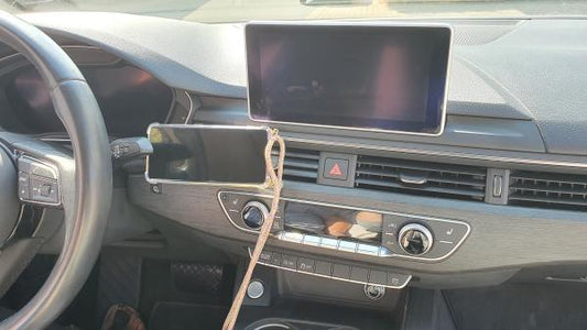 Handyhalter passend für Audi A5 S5 RS5 F5 ab Bj.16 Made in GERMANY