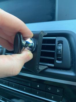 Mobile phone holder suitable for BMW 5 Series F-Series year 10-17 Made in GERMANY