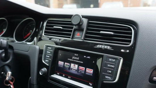 Handyhalter passend für Volkswagen VW Golf 7 - Made in Germany