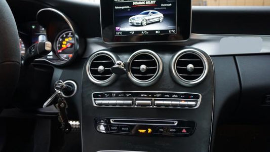 Handyhalter passend für Mercedes-Benz C-Klasse 205 ab Bj. 14 - Made in Germany