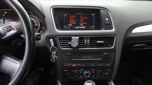 Mobile phone holder suitable for Audi Q5 8R year 08-17 - Made in Germany
