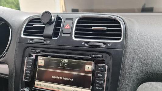 Handyhalter passend für Volkswagen VW Golf 6 Made in Germany