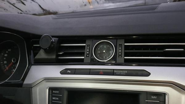 Handyhalter passend für Volkswagen VW Arteon Bj. 2017-2020 Made in Germany